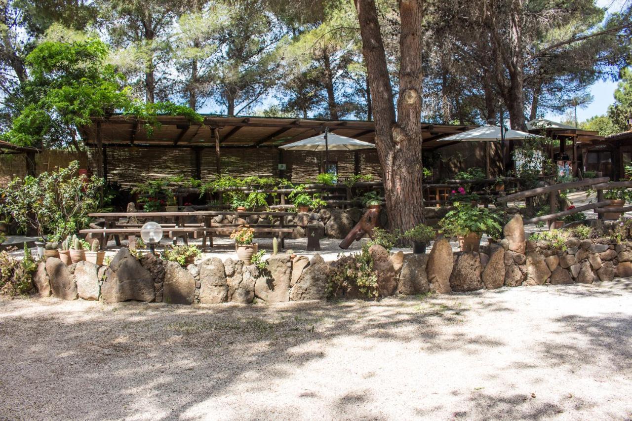 Osalla Beach Garden Bungalow Orosei Extérieur photo
